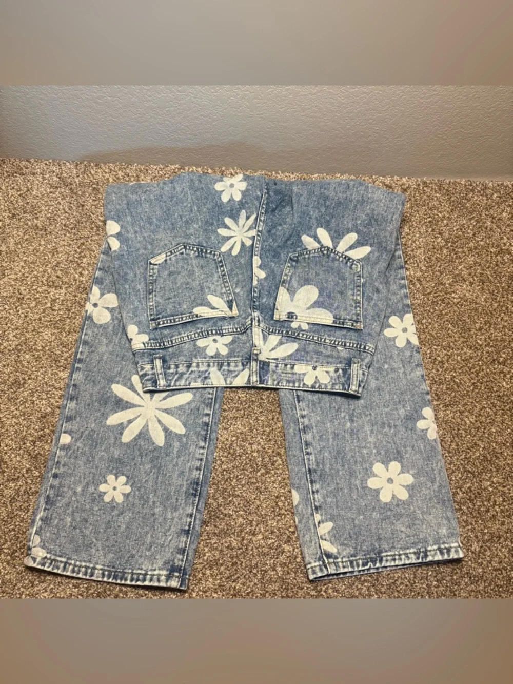 SHEIN Light Blue Floral Straight Leg Jeans - Picture 7 of 12